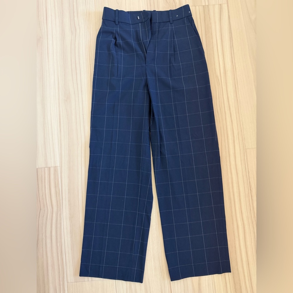 Uniqlo Navy Blue Checkered Pants size XS